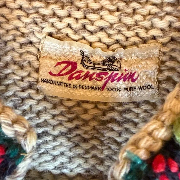 Hand-Knitted Danish Wool CardiganNordic Folk100% Pure WoolS–M Fit
